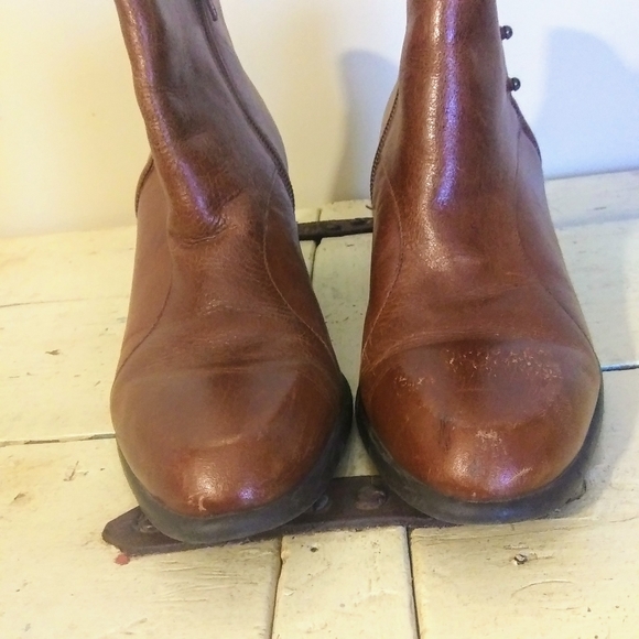 Naturalizer Leather Ankle Boot - Picture 10 of 12